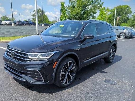 VOLKSWAGEN TIGUAN 4MOTION 2022 3VV4B7AX4NM175034 image